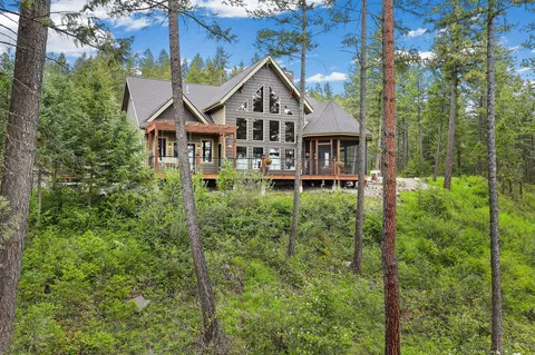 156 Goldenview Ln, Lakeside, MT 59922