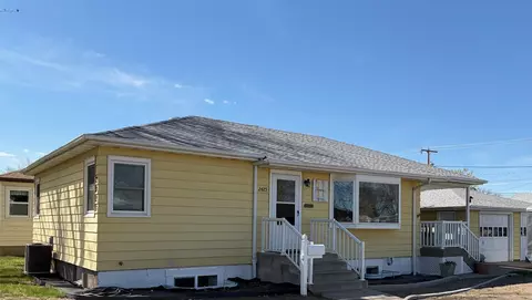 2425 9th Ave S, Great Falls, MT 59405