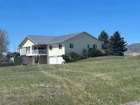 3 Chesapeake Dr, Livingston, MT 59047