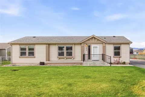 877 Vega Rd, Helena, MT 59602