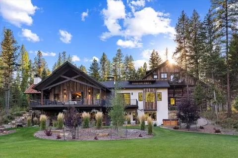 600 Whitefish Hills Dr, Whitefish, MT 59937