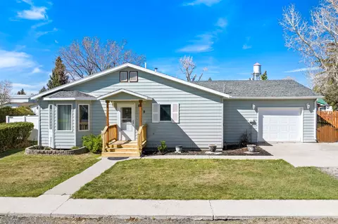 629 2nd Ave S, Fairfield, MT 59436