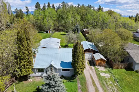 215 Caroline Rd, Kalispell, MT 59901