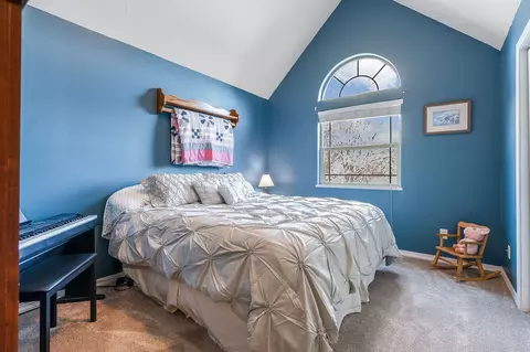 Bedroom - 175 Aspen Loop, Kalispell, MT 59901 photo 4 of 9