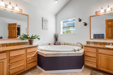 Bath - 175 Aspen Loop, Kalispell, MT 59901 photo 3 of 7
