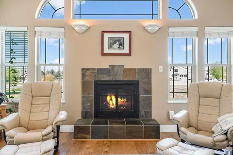 Living - 175 Aspen Loop, Kalispell, MT 59901 photo 3 of 3