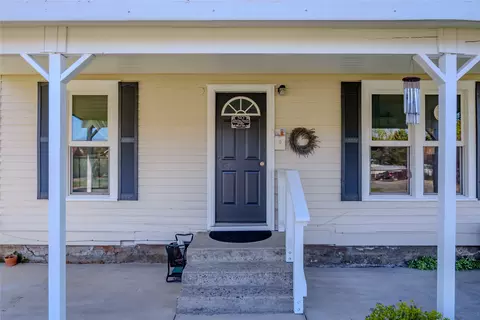 Exterior - 1302 Montana Ave, Libby, MT 59923 photo 5 of 18