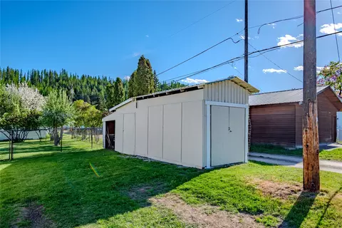 Exterior - 1302 Montana Ave, Libby, MT 59923 photo 7 of 18