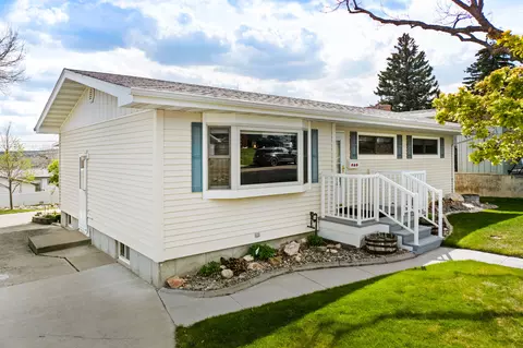 1304 Avenue C NW, Great Falls, MT 59404