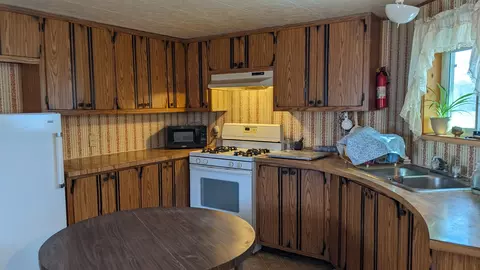 4 Arrowhead Rd, Roundup, MT 59072 photo 5