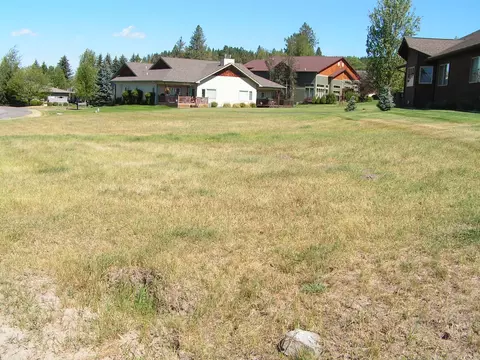 201 Bridger Dr, Bigfork, MT 59911