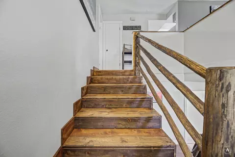 Entry Way - 375 Hope Rd, Helena, MT 59602 photo 2 of 4