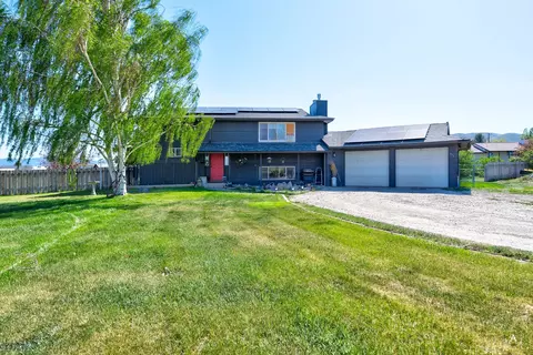 375 Hope Rd, Helena, MT 59602