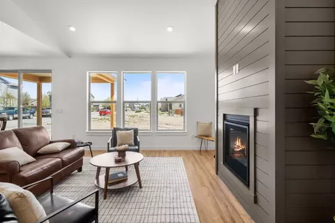 Living - 2758 Lone Chief Loop, Helena, MT 59601 photo 2 of 2