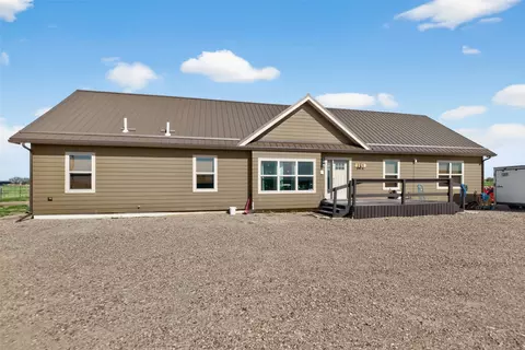 181 Sun Loop Ln, Great Falls, MT 59404