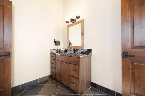 Bath - 401 Boulder Ln, Eureka, MT 59917 photo 5 of 8