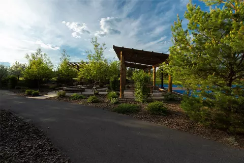 View/Area - 401 Boulder Ln, Eureka, MT 59917 photo 5 of 9
