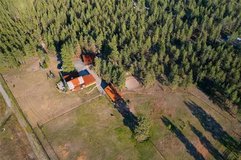 View/Area - 401 Boulder Ln, Eureka, MT 59917 photo 4 of 9