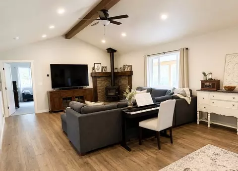 Living - 281 Dolphin Way, Libby, MT 59923 photo 4 of 5