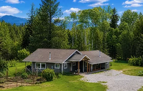 281 Dolphin Way, Libby, MT 59923