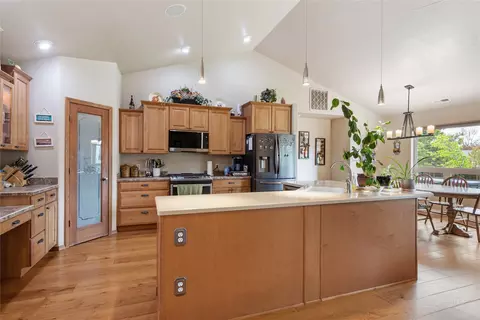 1582 Douglas Dr, Missoula, MT 59808