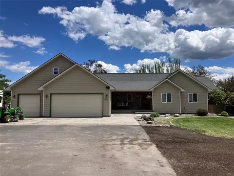 1582 Douglas Dr, Missoula, MT 59808