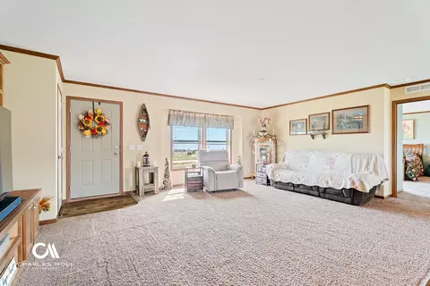 Living - 3 Mountain West Loop, Winston, MT 59647 photo 1 of 1