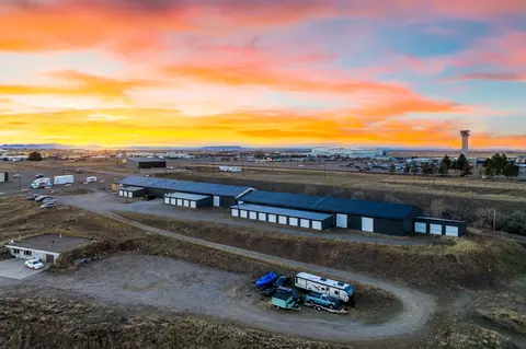 2501 Old Airport Rd #6W & 7W, Great Falls, MT 59404