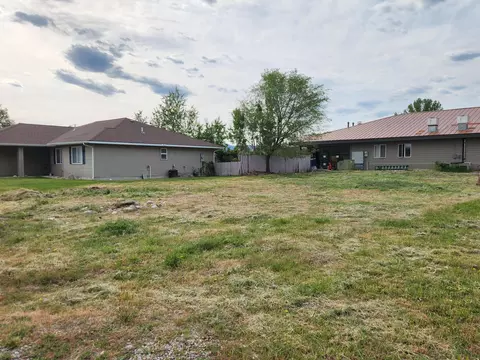 Nhn Running Creek Street, Hamilton, MT 59840