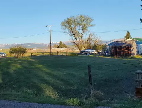 518 Main St, Augusta, MT 59410 photo 4