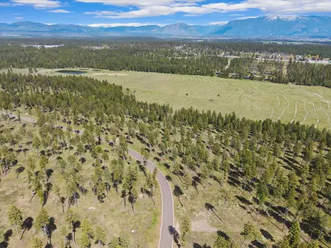 245 Layton Rd, Whitefish, MT 59937