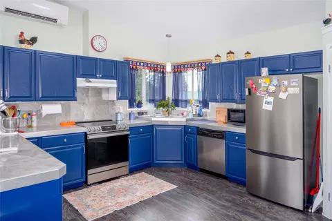 Kitchen - 108 Bobtail Meadow Rd, Libby, MT 59923 photo 1 of 4