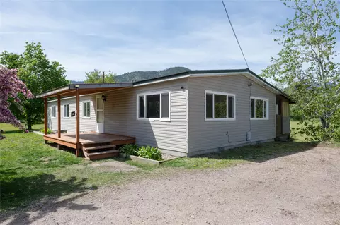 20735 E Mullan Rd, Clinton, MT 59825
