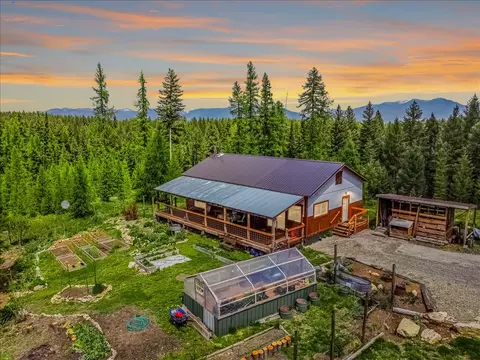 16 Porcupine Ridge Rd, Fortine, MT 59918