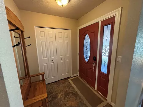 Entry Way - 1 Burning Tree Ln, Butte, MT 59701 photo 2 of 6