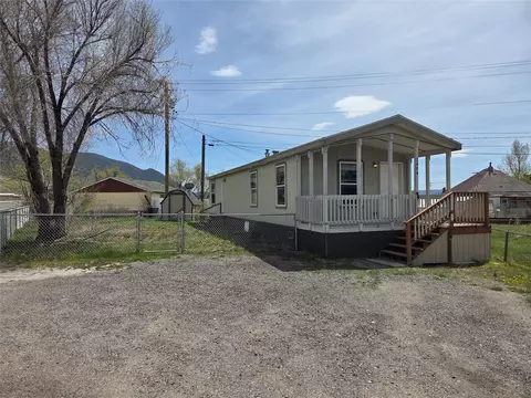 2904 Walnut St, Butte, MT 59701
