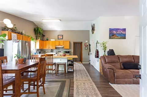 1325 S 1st St W #3, Missoula, MT 59801