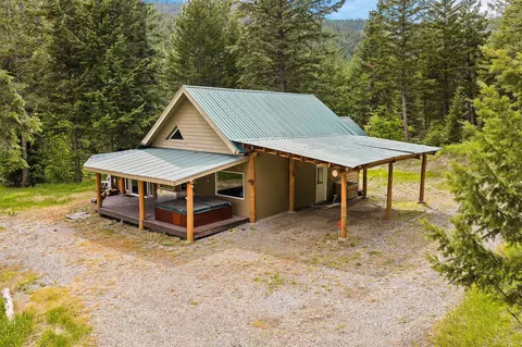 1424 Bierney Creek Rd, Lakeside, MT 59922