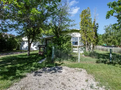 610 3rd Ave SW, Choteau, MT 59422