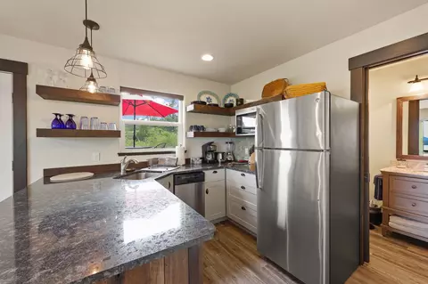 Kitchen - 416 S 420 S Eighty Dr, Somers, MT 59932 photo 8 of 10