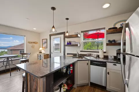 Kitchen - 416 S 420 S Eighty Dr, Somers, MT 59932 photo 9 of 10