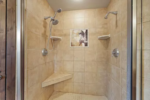 Bath - 416 S 420 S Eighty Dr, Somers, MT 59932 photo 2 of 4