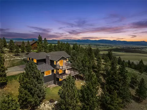 30 Meadowgrass Rd, Clancy, MT 59634