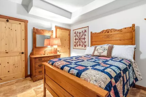 Bedroom - 130 Glen Hills Dr, Eureka, MT 59917 photo 3 of 4