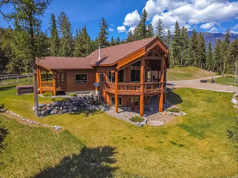 Exterior - 130 Glen Hills Dr, Eureka, MT 59917 photo 3 of 28