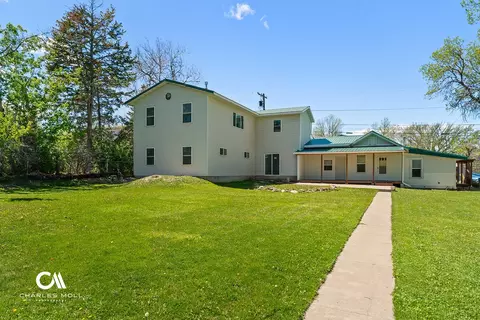 812 N Ewing St, Helena, MT 59601