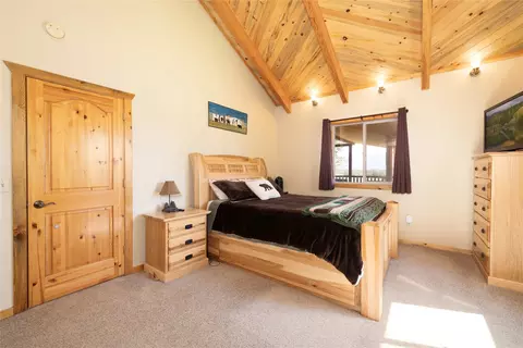 Bedroom - 247 Deer Path Ln, Rexford, MT 59930 photo 2 of 4
