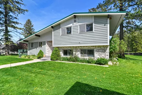 1785 Hodgson Rd, Whitefish, MT 59937