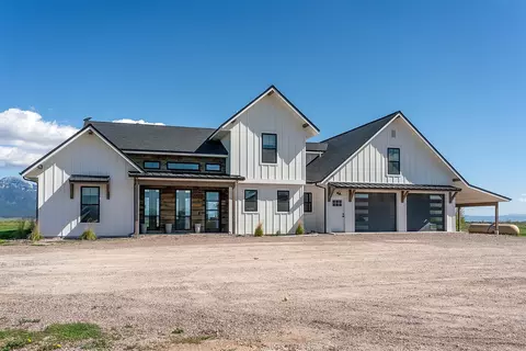 37515 Pablo West Rd, Ronan, MT 59864