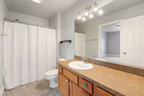 Bath - 67 Empire Loop, Kalispell, MT 59901 photo 1 of 2